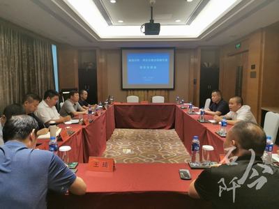 田運(yùn)棟率團(tuán)赴河北開展產(chǎn)業(yè)大招商考察