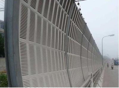 供應(yīng)公路聲屏障|高速聲屏障|別墅小區(qū)聲屏障_金屬材料欄目