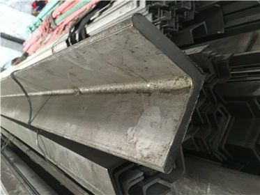 上饒不銹鋼圓鋼304價(jià)格及化工產(chǎn)品選購指南